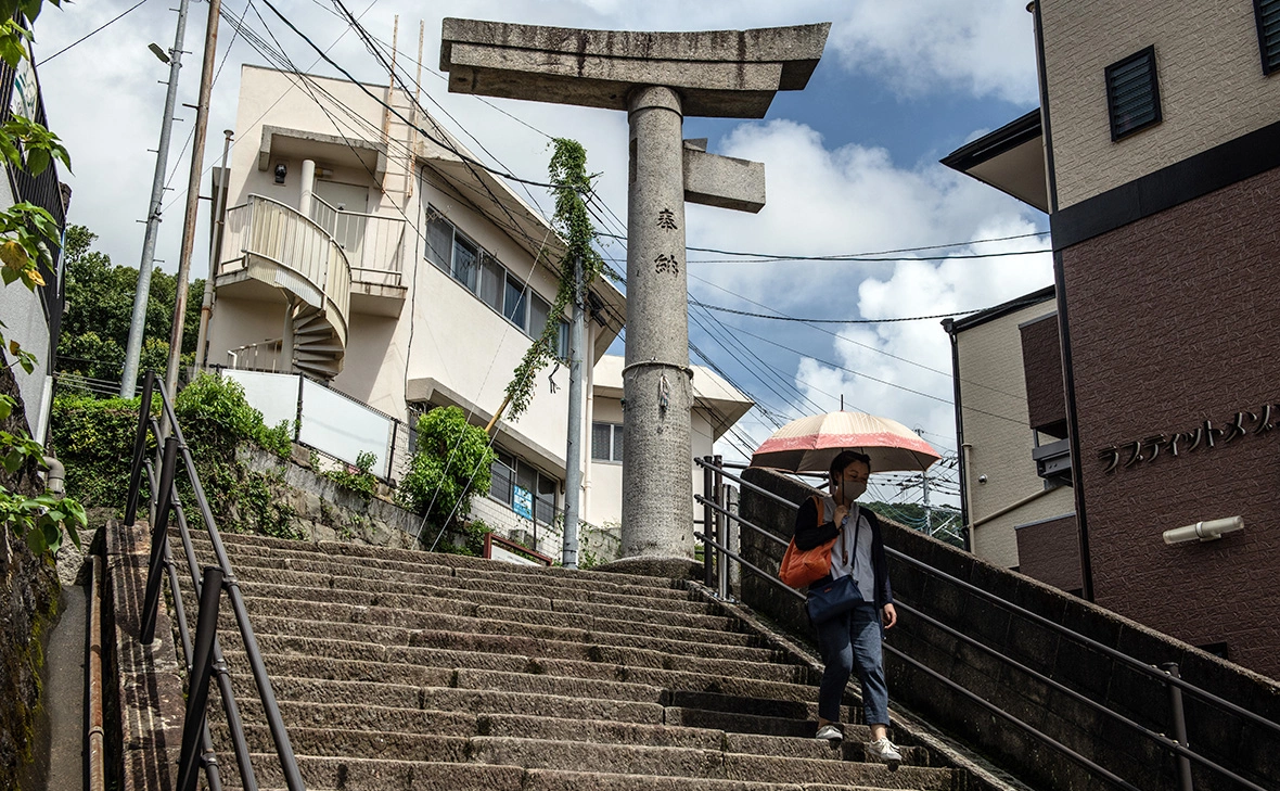 Carl Court / Getty Images