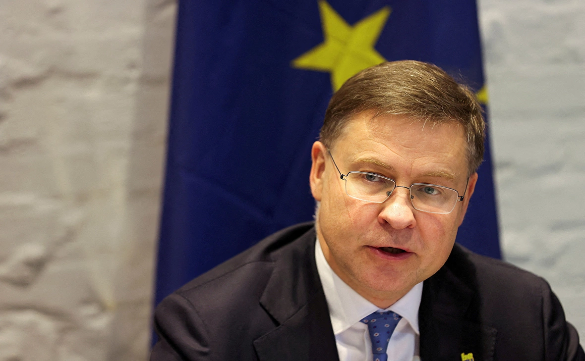 Johanna Geron / Reuters