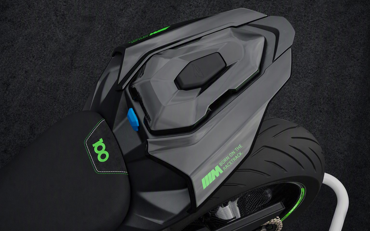 M 1000 R