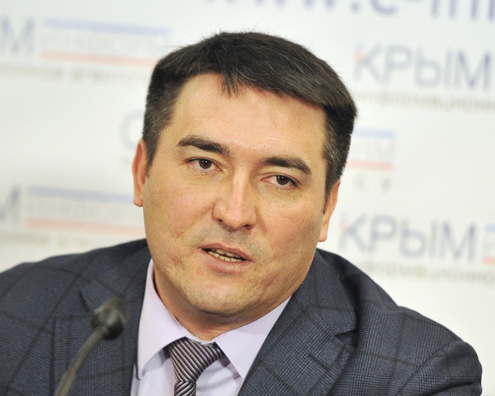 Первый заместитель председателя Совета министров республики Крым Рустам Темиргалиев 