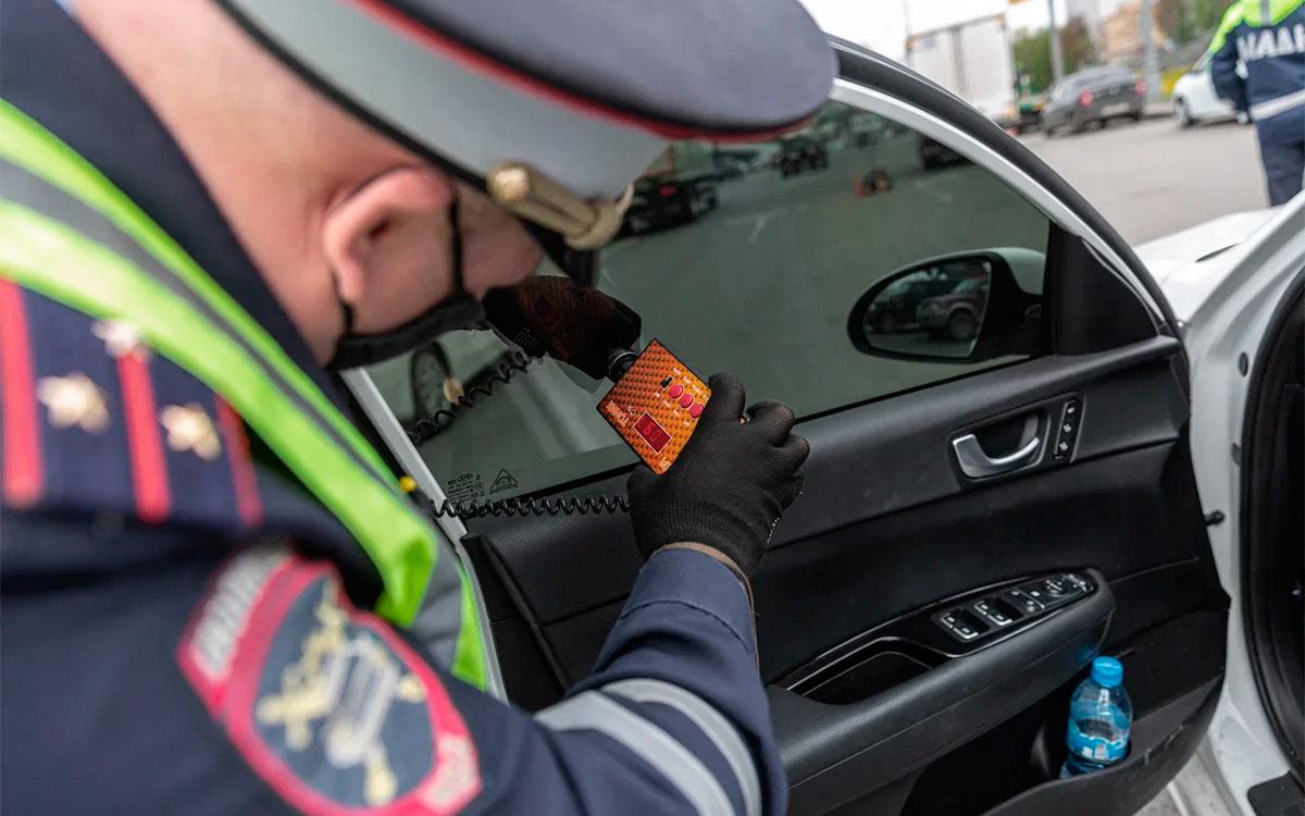 Закон о тонировке автомобилей в России: отвечаем на все вопросы