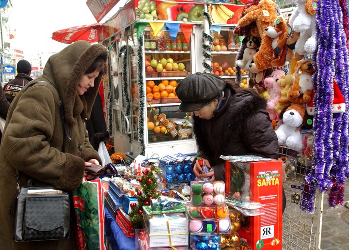 Москвичи готовятся ко встрече Нового Года