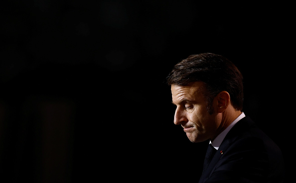 Stephane Mahe / Reuters