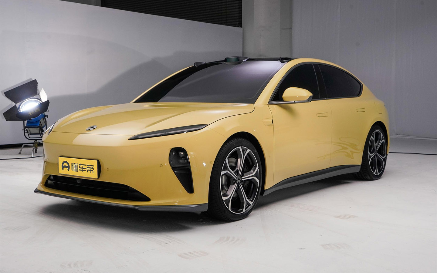 NIO ET 5