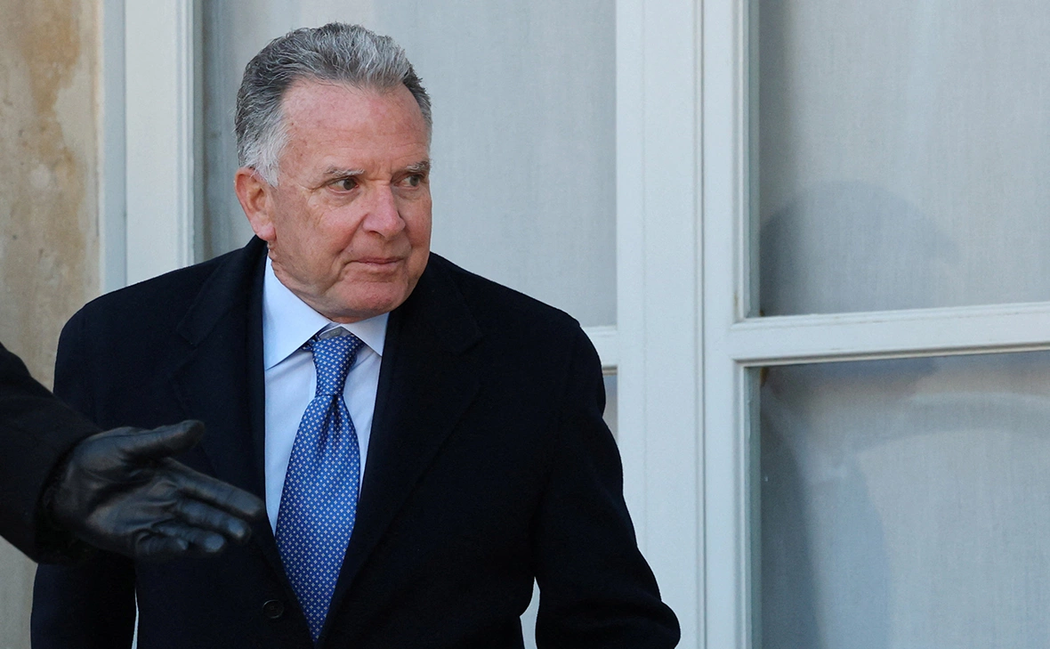 Sarah Meyssonnier / Reuters