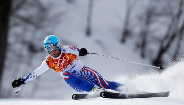 Словенский горнолыжник Александр Глебов, ныне выступающий за Россию. На Олимпиаде в Сочи в скоростном спуске занял 23-е место, на соревнованих в супер-гиганте до финиша не добрался.