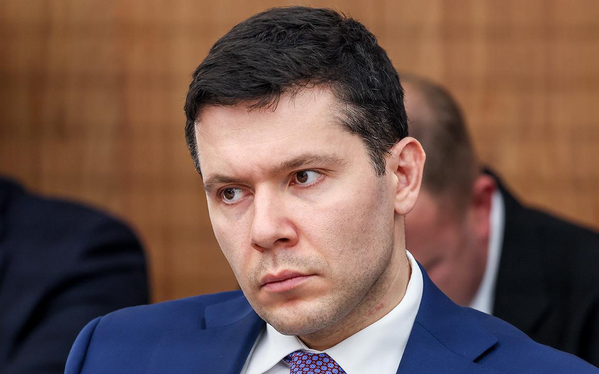 Алиханов рассказал об упрощении расчетов для туристов в ОАЭ