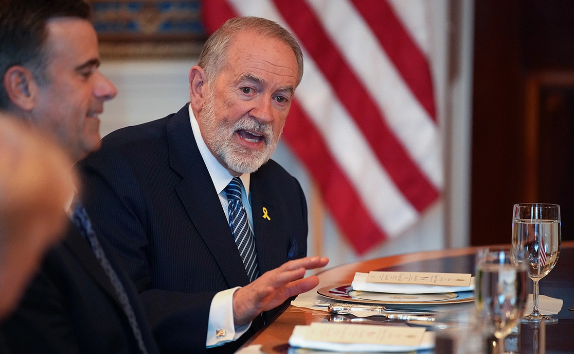 Andrew Harnik / Getty Images