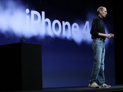 Apple презентовал iPhone 4