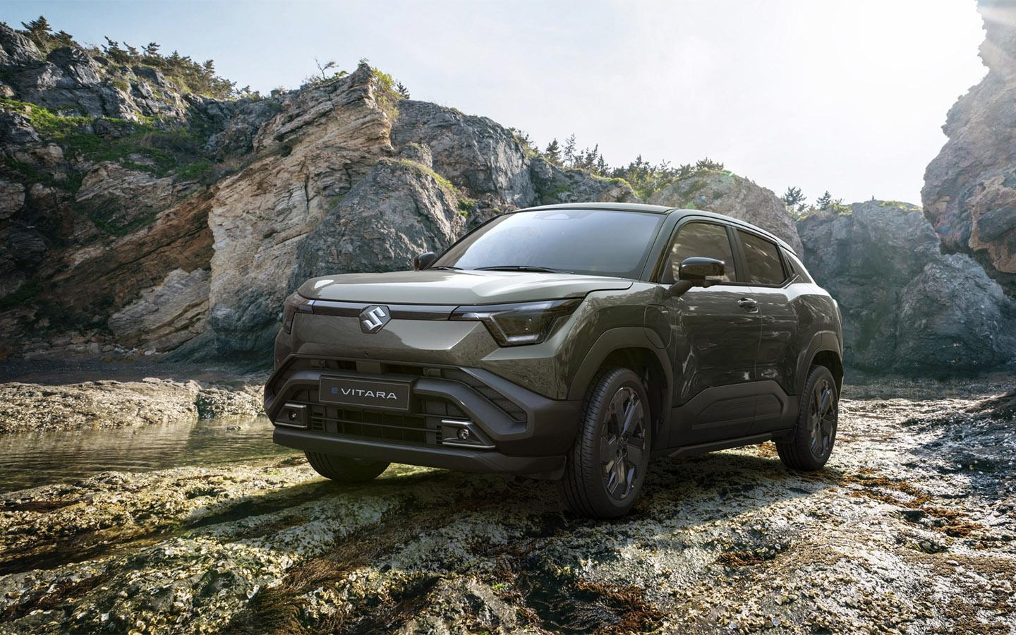 Suzuki представил первый электрокар. Он построен на базе Toyota