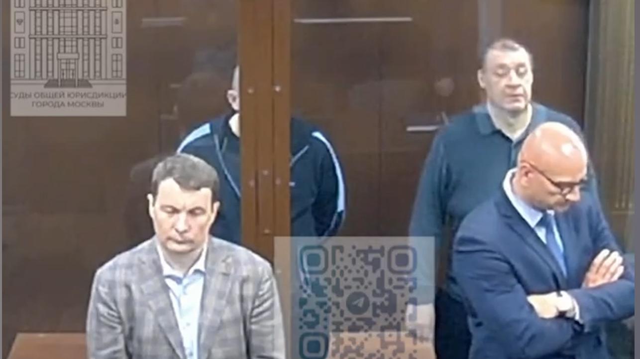 Обвиняемый в хищении по делу о фортификациях заплакал в суде