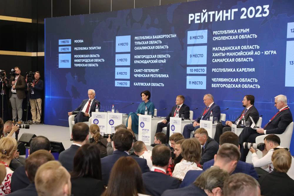 Александр Воложанин