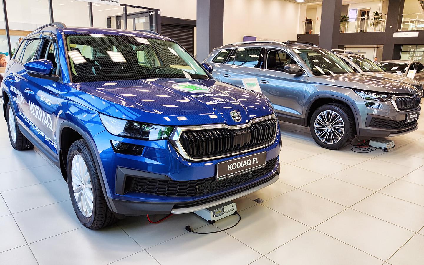 
            В России резко выросли продажи автомобилей Škoda. Самые популярные модели
        