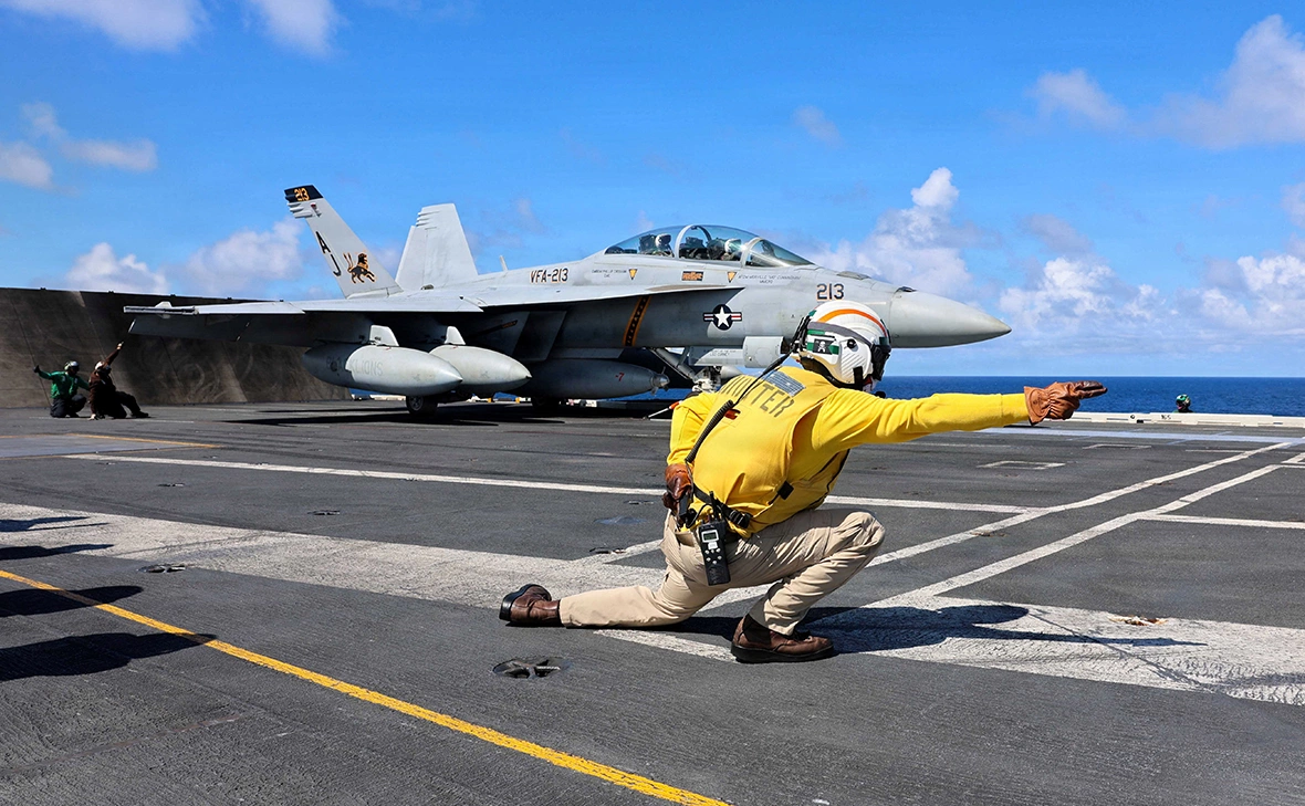 Petty Officer 1st Class Jerome Johnson / U.S. Navy / Reuters