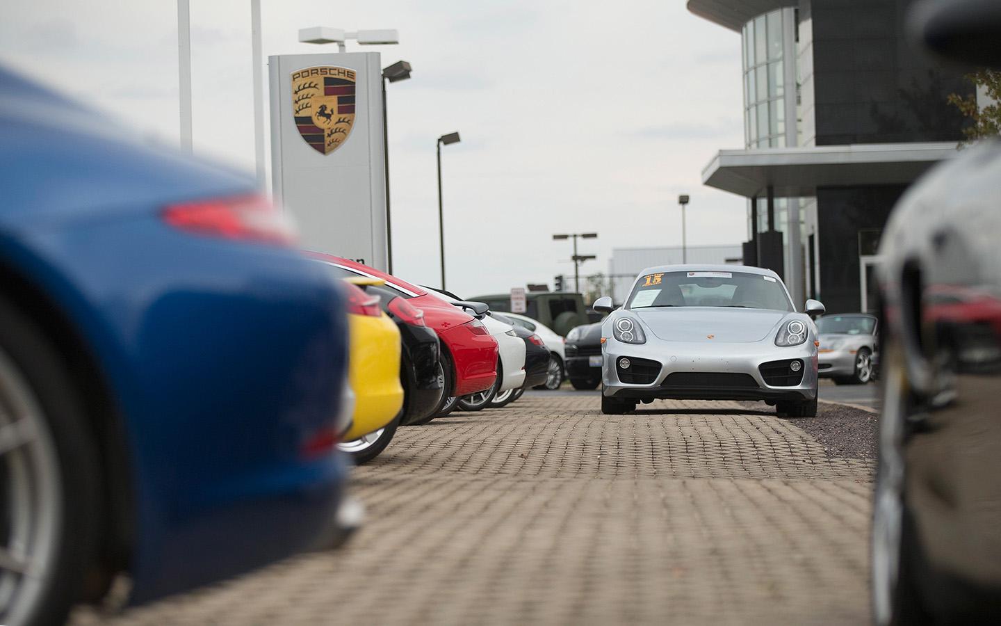 Путин на Toyota, сбой Porsche в России и шквал новинок. Итоги недели