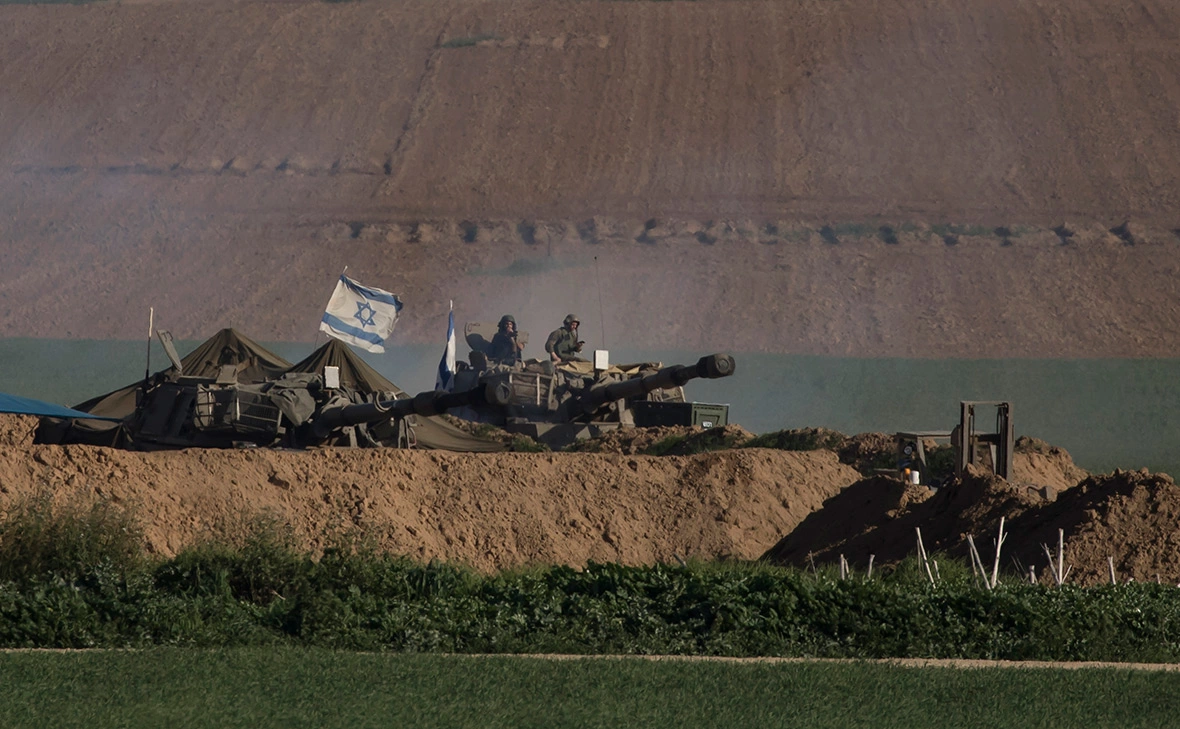 Amir Levy / Getty Images