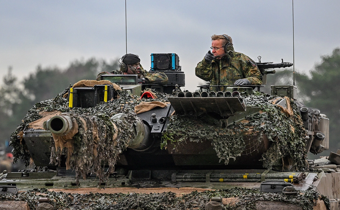 Sascha Schuermann / Getty Images