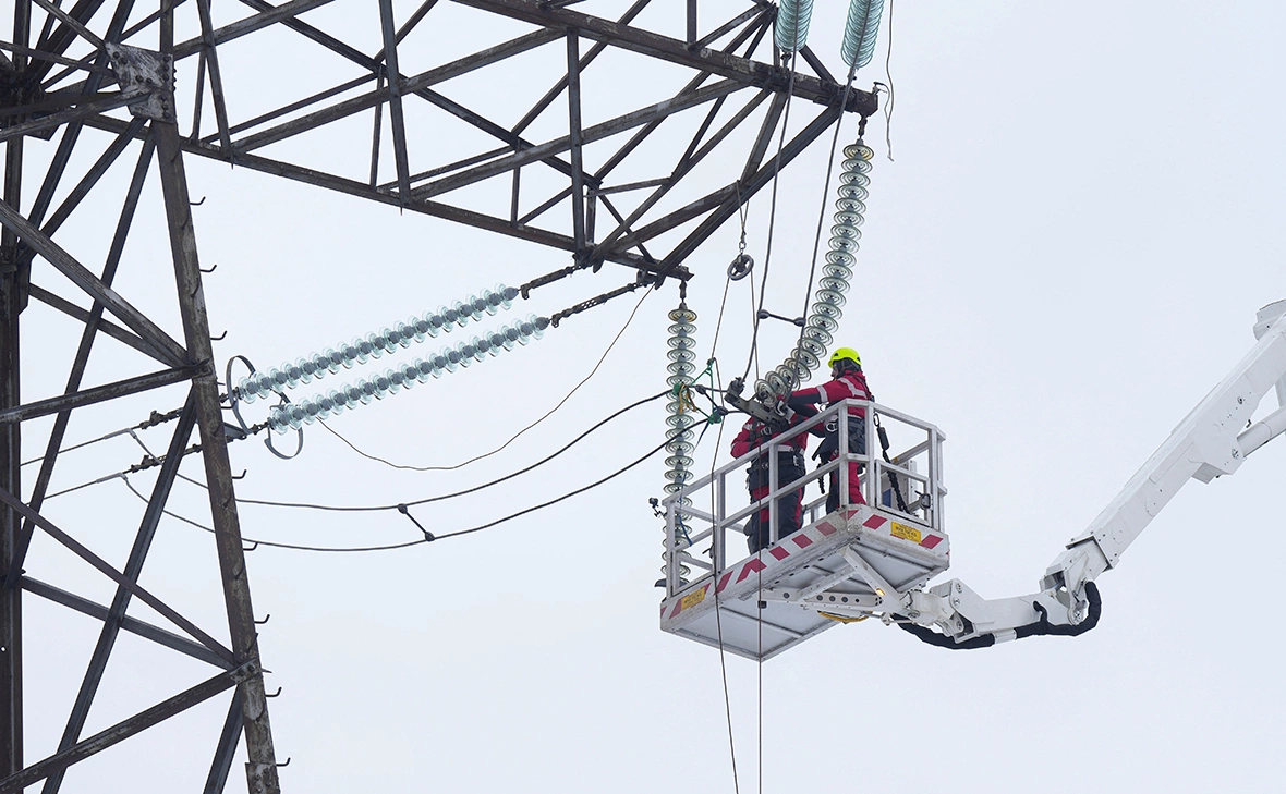 Ints Kalnins / Reuters