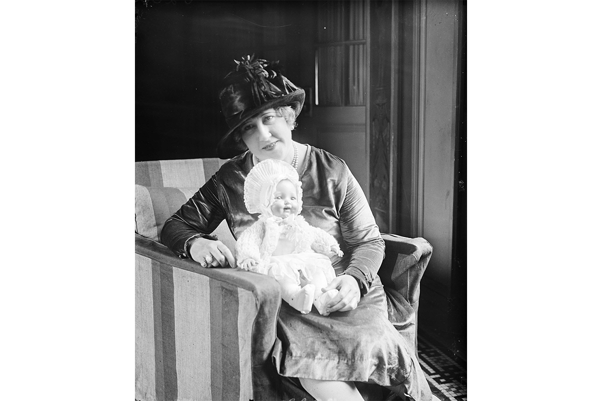 Бьюла Луиза Генри