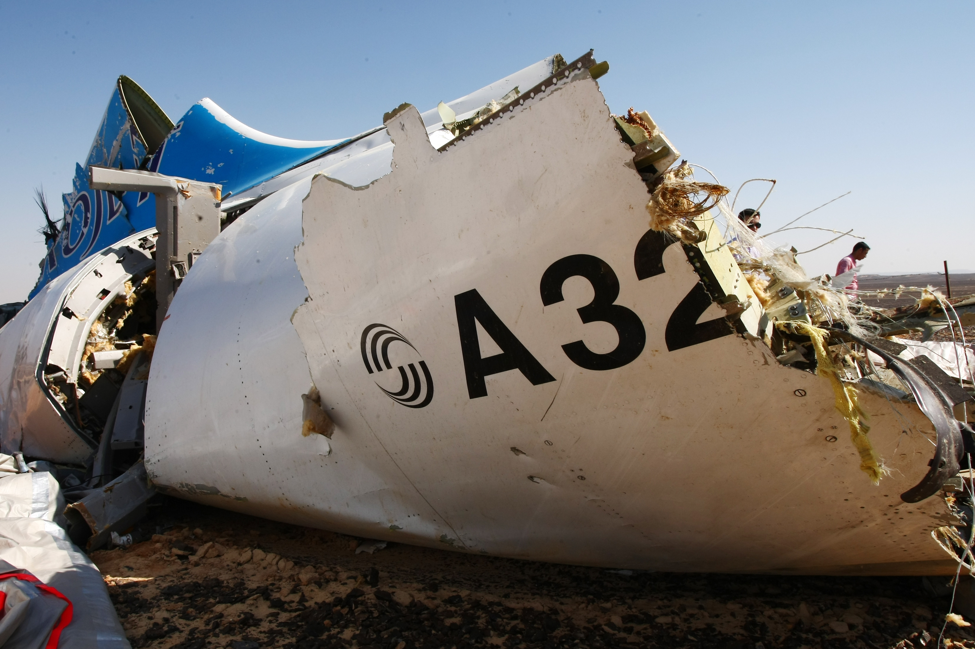 На месте крушения российского самолета Airbus A321 в Египте