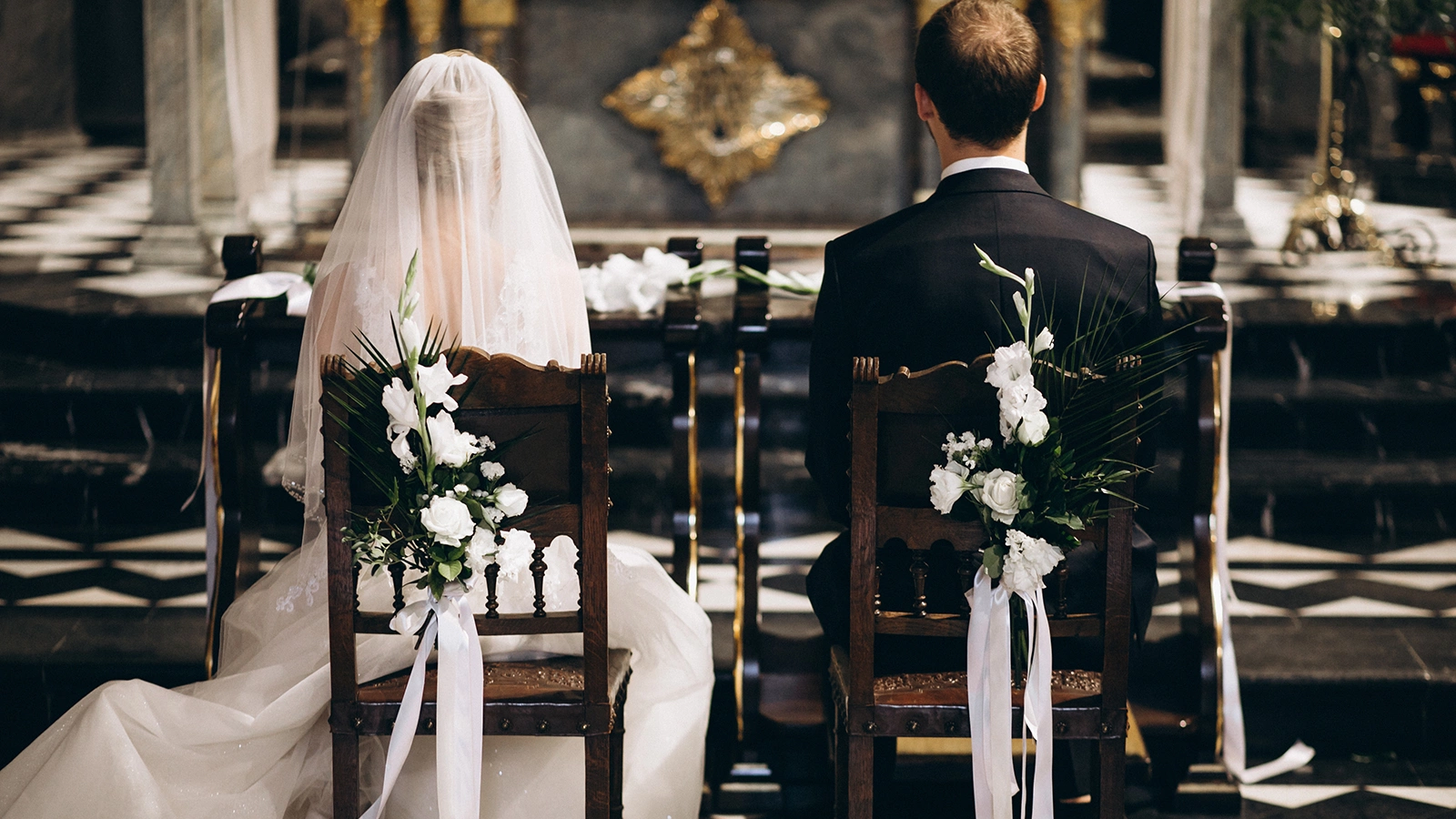 Супруги развелись через три минуты после свадьбы. Что стало причиной