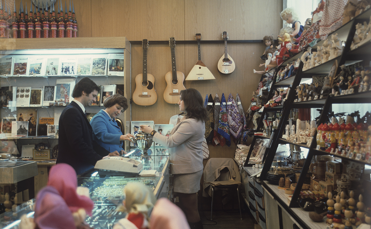 Магазин &laquo;Березка&raquo; в 1978 году

