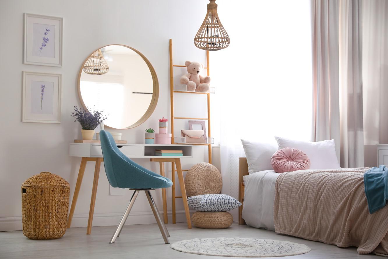 Дизайн маленькой спальни: советы по оформлению с фото