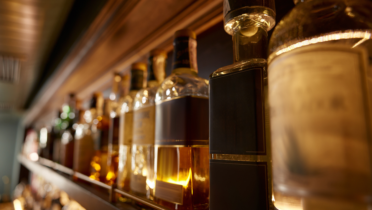 Индийский штат накопил критический долг по алкоголю: почти $500 млн