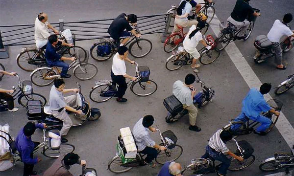 На дорогах Китая в 2005 году пострадало почти 600 тыс.человек