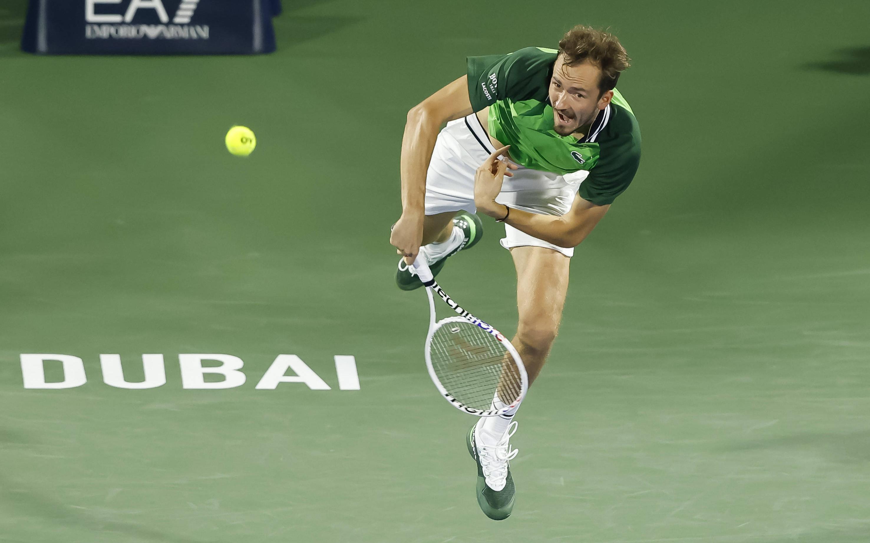 Даниил Медведев впервые в карьере выиграл матч без единого эйса