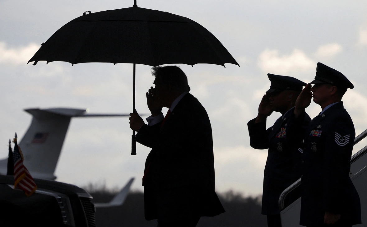 Kevin Lamarque / Reuters