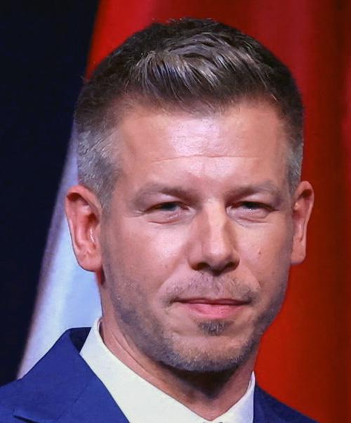 Петер Мадьяр