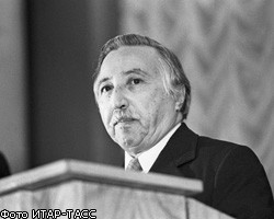 В Чили скончался легендарный коммунист Л.Корвалан