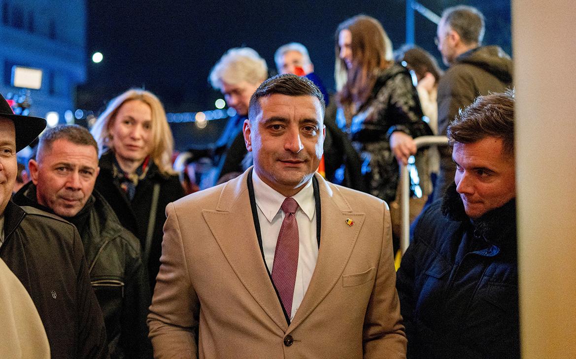 Премьер Румынии заявил об уходе после первого тура президентских выборов