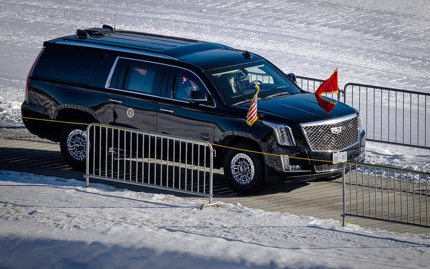 Дональд Трамп сменил свой президентский автомобиль. Фото и особенности