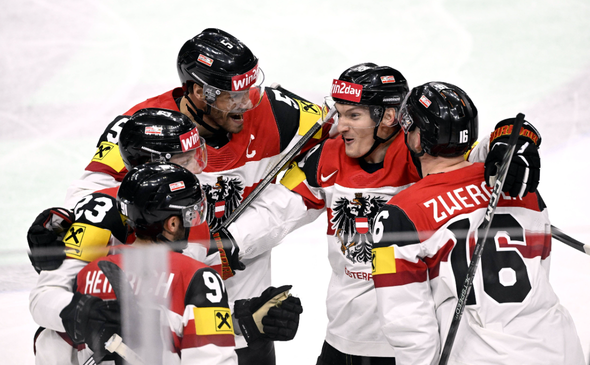 Австрия победила Финляндию на ЧМ по хоккею, забив на последней секунде