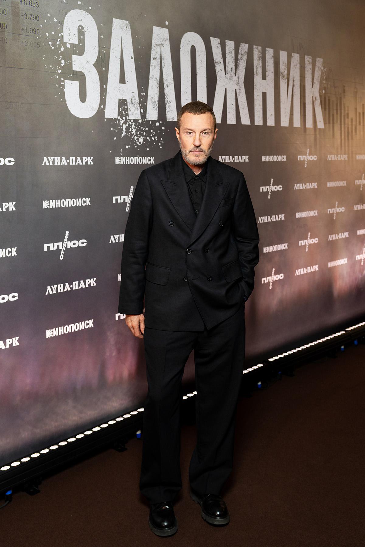 Игорь Верник