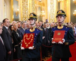 Инаугурация В.Путина: на памятные медали в честь события потратят 10 млн руб.