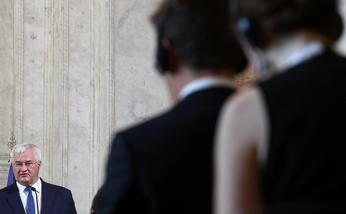 Guglielmo Mangiapane / Reuters