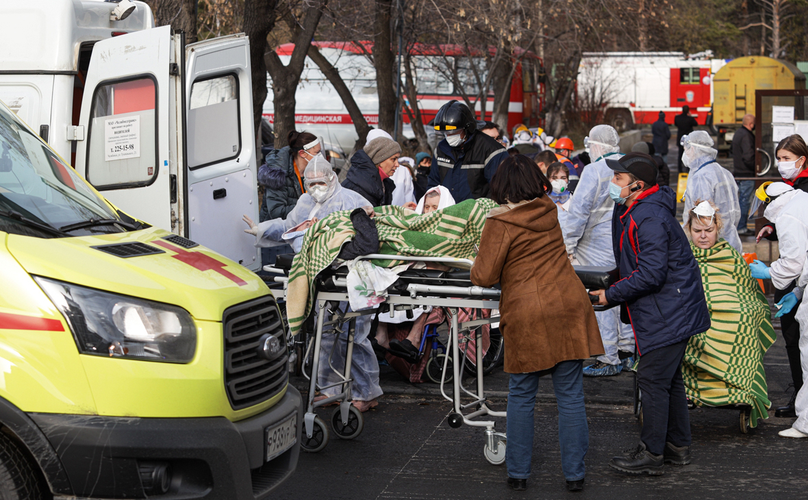 В Челябинске 13 пациентов больницы после взрыва доставили в реанимацию