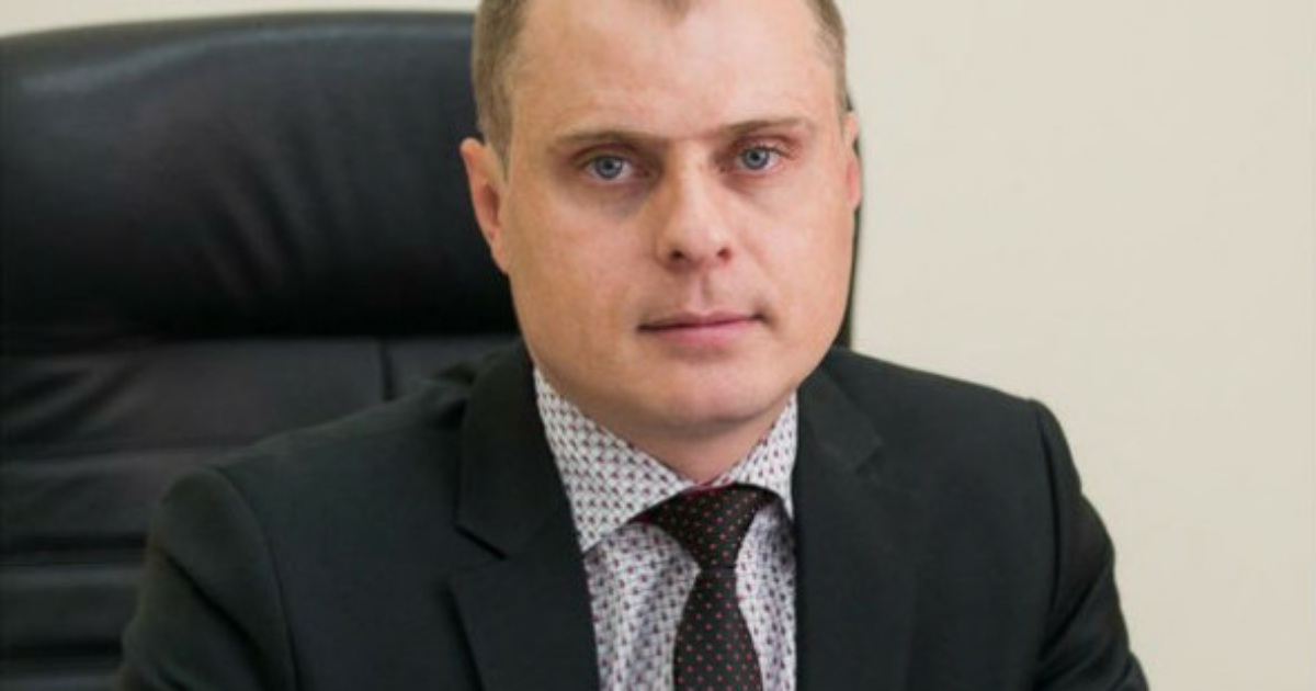 Г. Директор жкх донская. Жкх донской фото. Заместитель министра транспорта ростовской области беликов. Логотип коммунальный сервис.