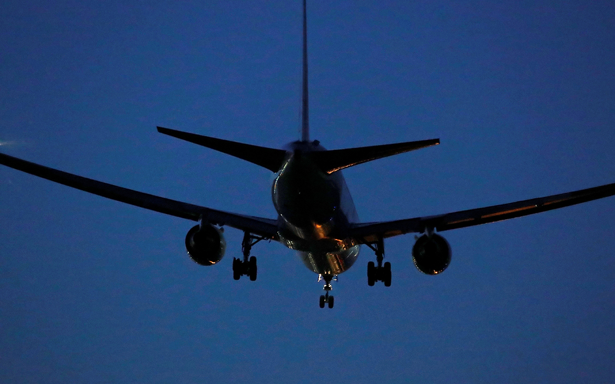 Летевший из Антальи Boeing 767 совершил аварийную посадку в Красноярске