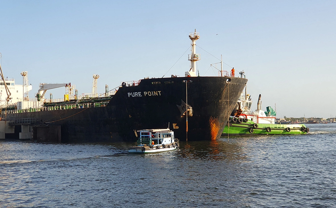 Karachi Port Trust / Reuters