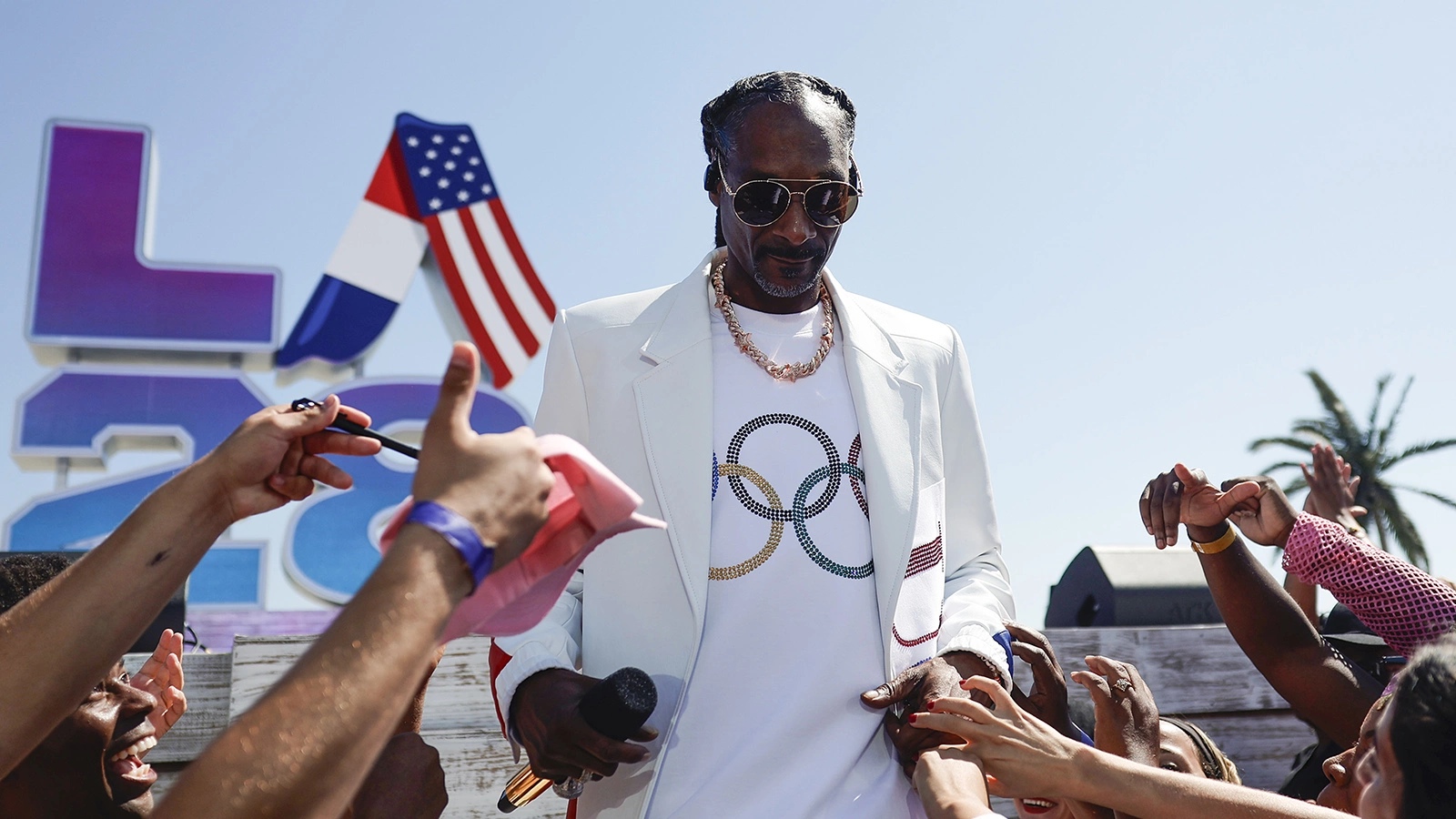 Cнуп Догг стал почетным тренером сборной США на Олимпиаде | РБК Life