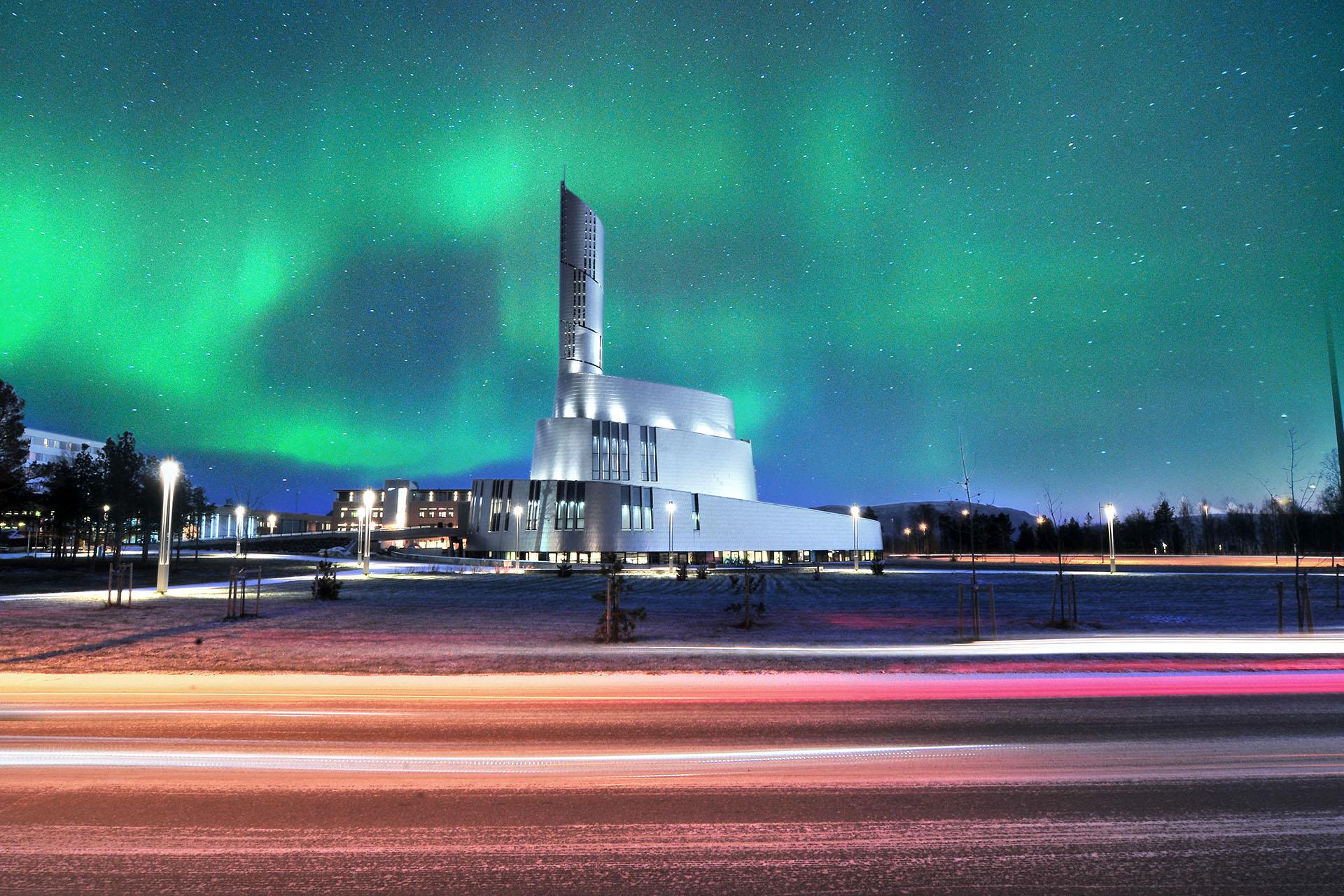 Северное сияние в порту Альта
