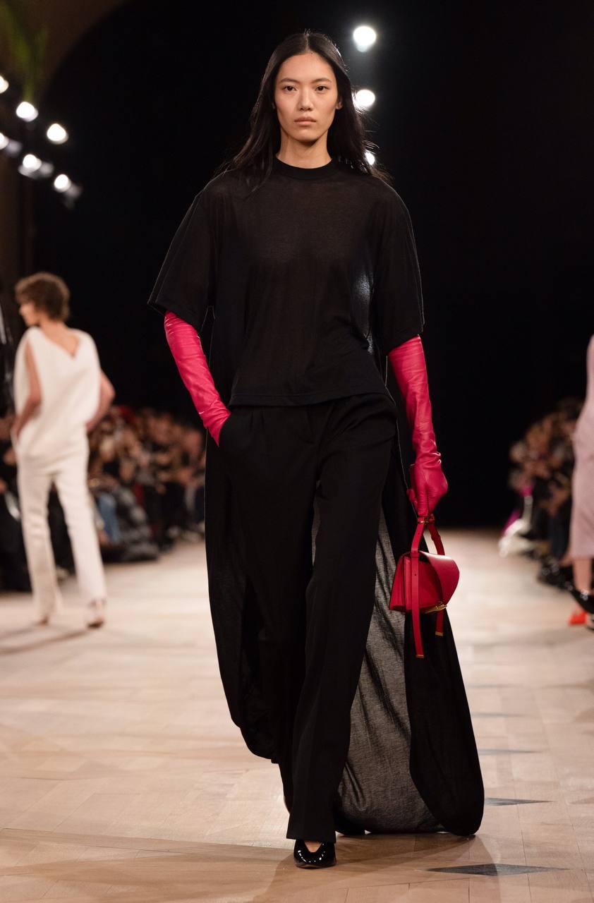 Коллекция Balenciaga, весна-лето 2026