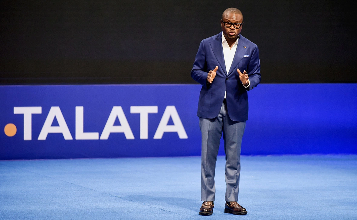 Charles Placide Tossou / Reuters