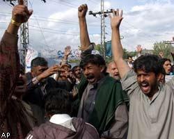 В Пакистане толпа мусульман подожгла церкви