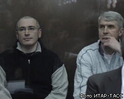 Защитники М.Ходорковского и П.Лебедева требуют отвода судьи