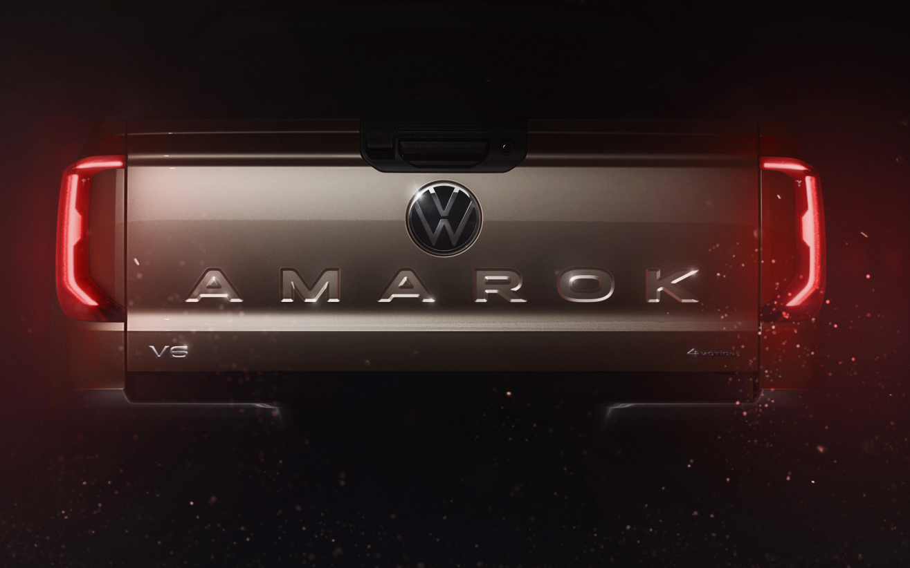 Volkswagen раскрыл дизайн задней части Amarok: имя будет выбито в металле